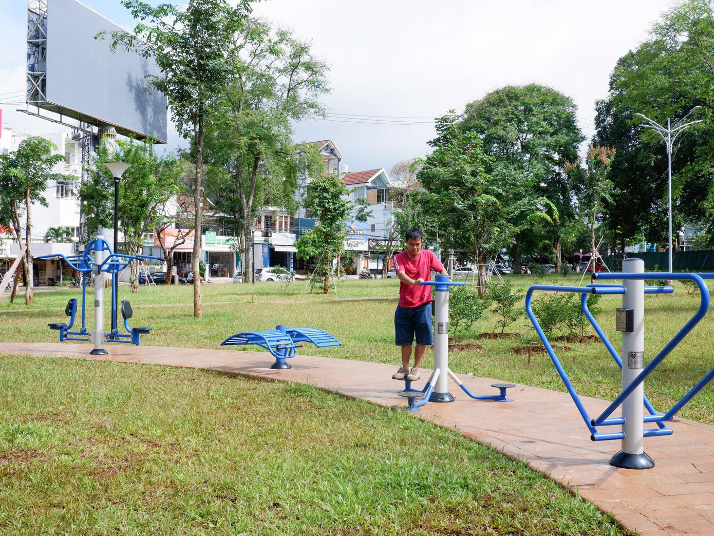 Công trình giúp người dân có nơi rèn luyện sức khoẻ Công trình giúp người dân có nơi rèn luyện sức khoẻ