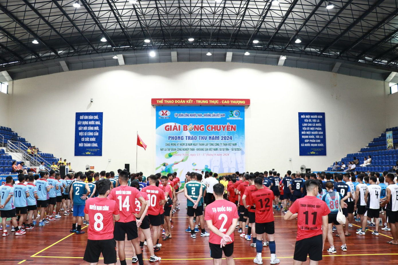 Khai mạc giải bóng chuyền phong trào TKV năm 2024