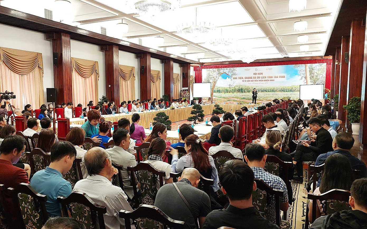 Quang cảnh hội nghị