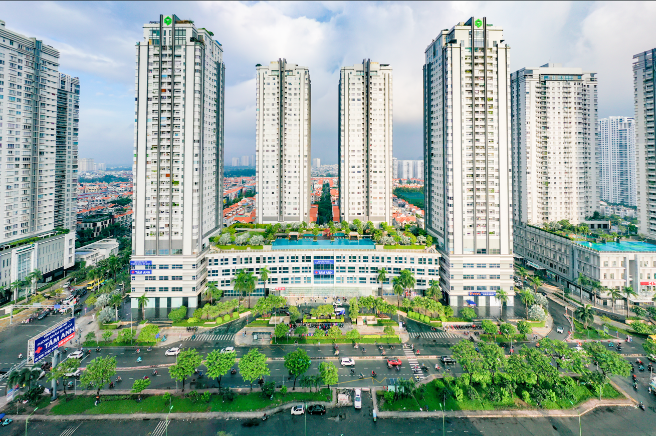 VNVC Sunrise City Quận 7 tọa lạc ở vị trí giao thông thuận tiện giữa khu đô thị Phú Mỹ Hưng, Quận 1, Quận 4, Quận 8 và huyện Bình Chánh, huyện Nhà Bè. Ảnh: Liên Chi