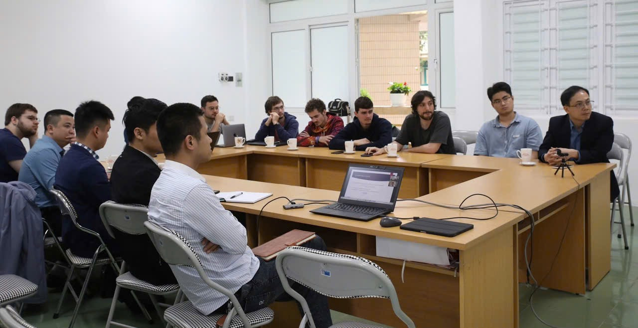 học viên cao học trường đại học Polytech Tours cộng hòa Pháp sang học tập và nghiên cứu tại khoa Công nghệ thông tin và truyền thông, Trường đại học Hồng Đức. học viên cao học trường đại học Polytech Tours cộng hòa Pháp sang học tập và nghiên cứu tại khoa Công nghệ thông tin và truyền thông, Trường đại học Hồng Đức.