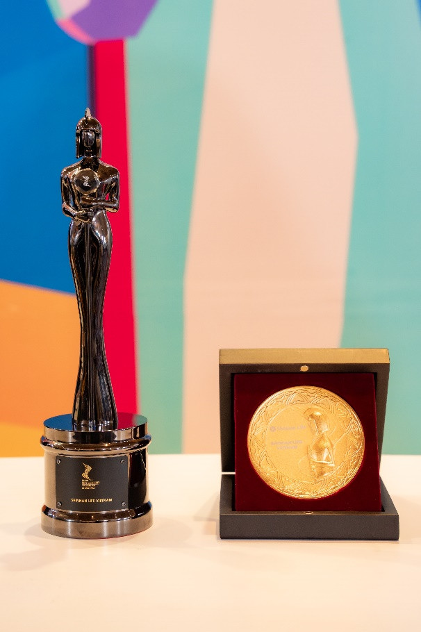 Giải thưởng khẳng định nỗ lực của Shinhan Life Việt Nam trong việc xây dựng môi trường làm việc tốt nhất và đồng hành cùng sự phát triển của từng nhân viên.