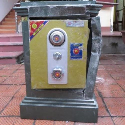 Bắt giữ 'đạo chích' từ tình tiết hạt cát ảnh 1