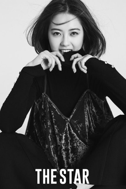 Mỹ nhân xứ Hàn xinh đẹp lung linh đón xuân ảnh 21