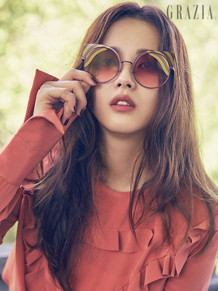 Mỹ nhân xứ Hàn xinh đẹp lung linh đón xuân ảnh 12