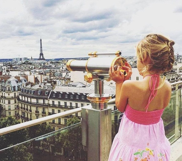 Bà mẹ nghỉ việc đưa con gái 6 tuổi du lịch khắp thế giới ảnh 8