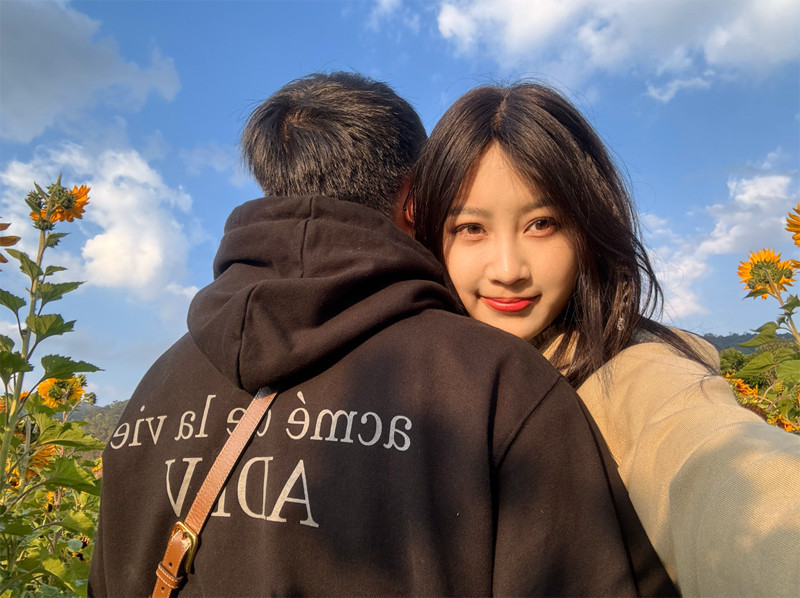 Huyền có chuyện tình đẹp như phim.