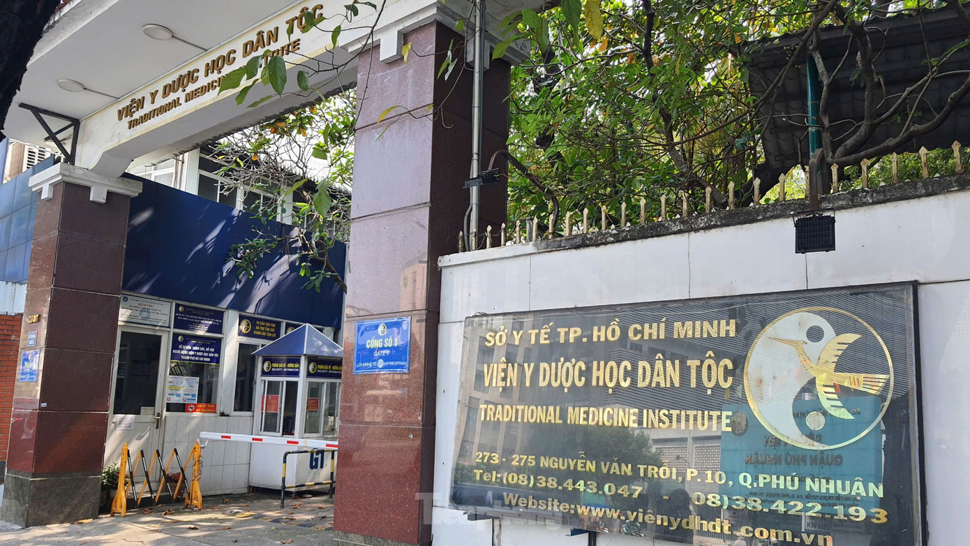 Viện Y Dược học dân tộc TPHCM, nơi ông Lộc làm việc. Ảnh: Hoàng Thuận. Viện Y Dược học dân tộc TPHCM, nơi ông Lộc làm việc. Ảnh: Hoàng Thuận.