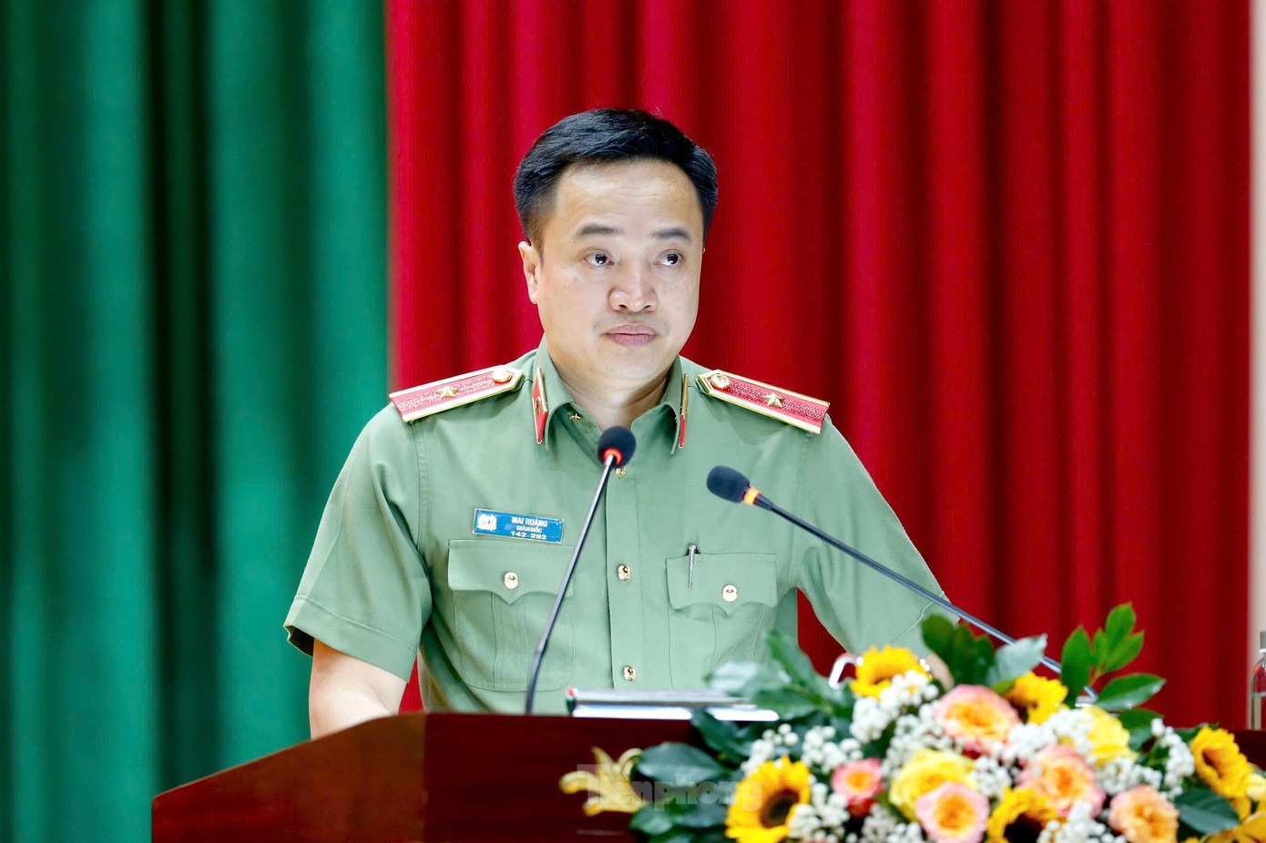 Thiếu tướng Mai Hoàng phát biểu tại lễ công bố. Ảnh: H.T.