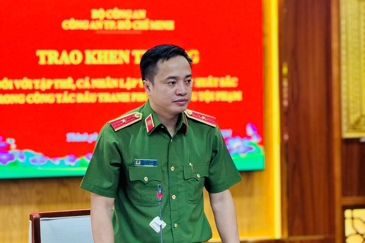 Thiếu tướng Mai Hoàng đánh giá cao tinh thần trách nhiệm, năng lực của các lực lượng tham gia phá án. Ảnh: Công an TPHCM. Thiếu tướng Mai Hoàng đánh giá cao tinh thần trách nhiệm, năng lực của các lực lượng tham gia phá án. Ảnh: Công an TPHCM.