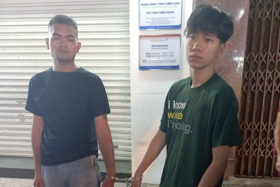 Hai đối tượng Nghĩa và Trường. Ảnh: Công an cung cấp.