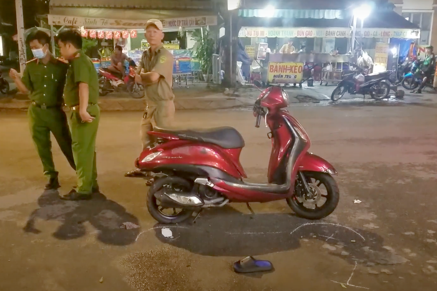 Xe máy của người đàn ông trung niên.