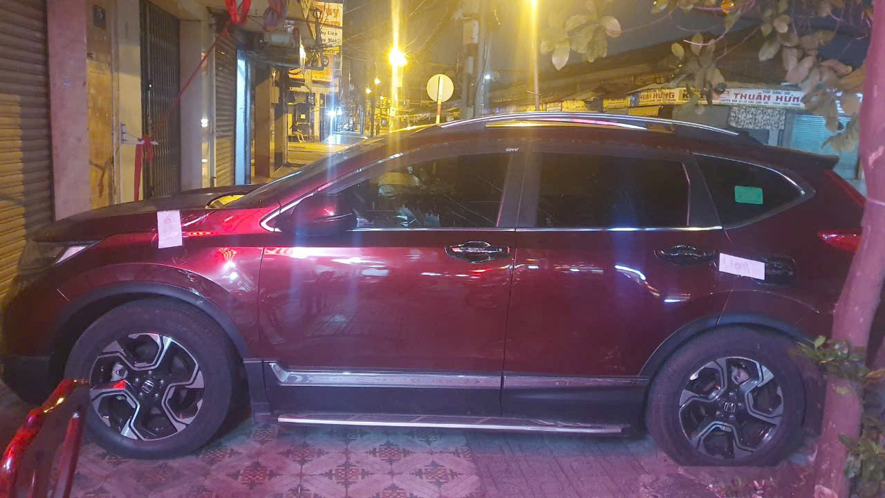 Ô tô của ông Đức. Ảnh: A.X.