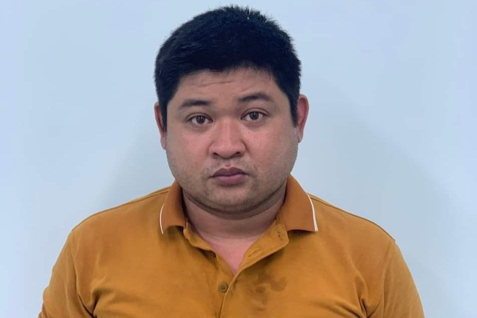 Trần Thanh Bình tại cơ quan công an. Ảnh: Công an cung cấp. Trần Thanh Bình tại cơ quan công an. Ảnh: Công an cung cấp.