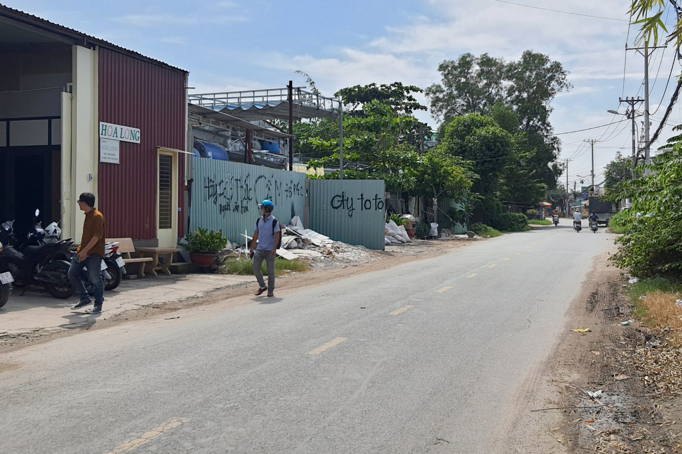 Qua xác minh, cơ quan chức năng khẳng định không có việc người đàn ông bị cướp vé số trên đường Phạm Thị Giây. Ảnh: Hoàng Thuận. Qua xác minh, cơ quan chức năng khẳng định không có việc người đàn ông bị cướp vé số trên đường Phạm Thị Giây. Ảnh: Hoàng Thuận.
