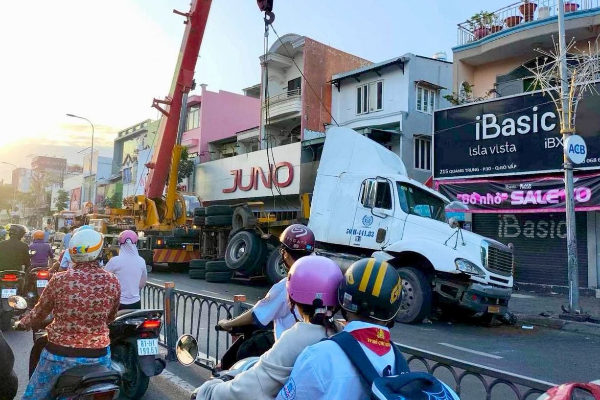 Hiện trường xảy ra vụ việc. Ảnh: A.X. Hiện trường xảy ra vụ việc. Ảnh: A.X.