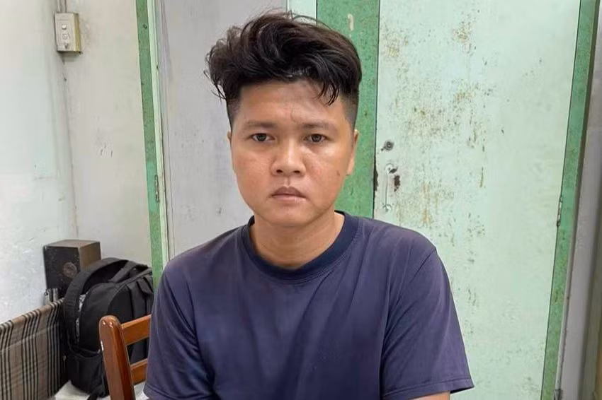 Đặng Văn Đức tại cơ quan công an.