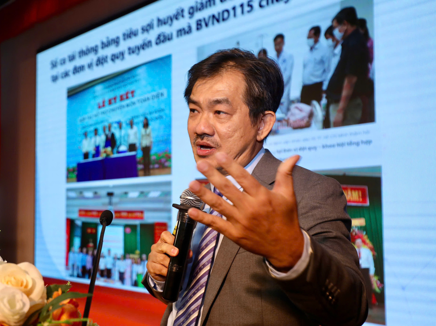 PGS.TS.BS Nguyễn Huy Thắng trình bày tham luận tại hội thảo. Ảnh: Duy Anh. PGS.TS.BS Nguyễn Huy Thắng trình bày tham luận tại hội thảo. Ảnh: Duy Anh.