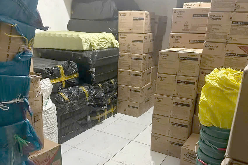 Tang vật vụ án. Ảnh: C.A.