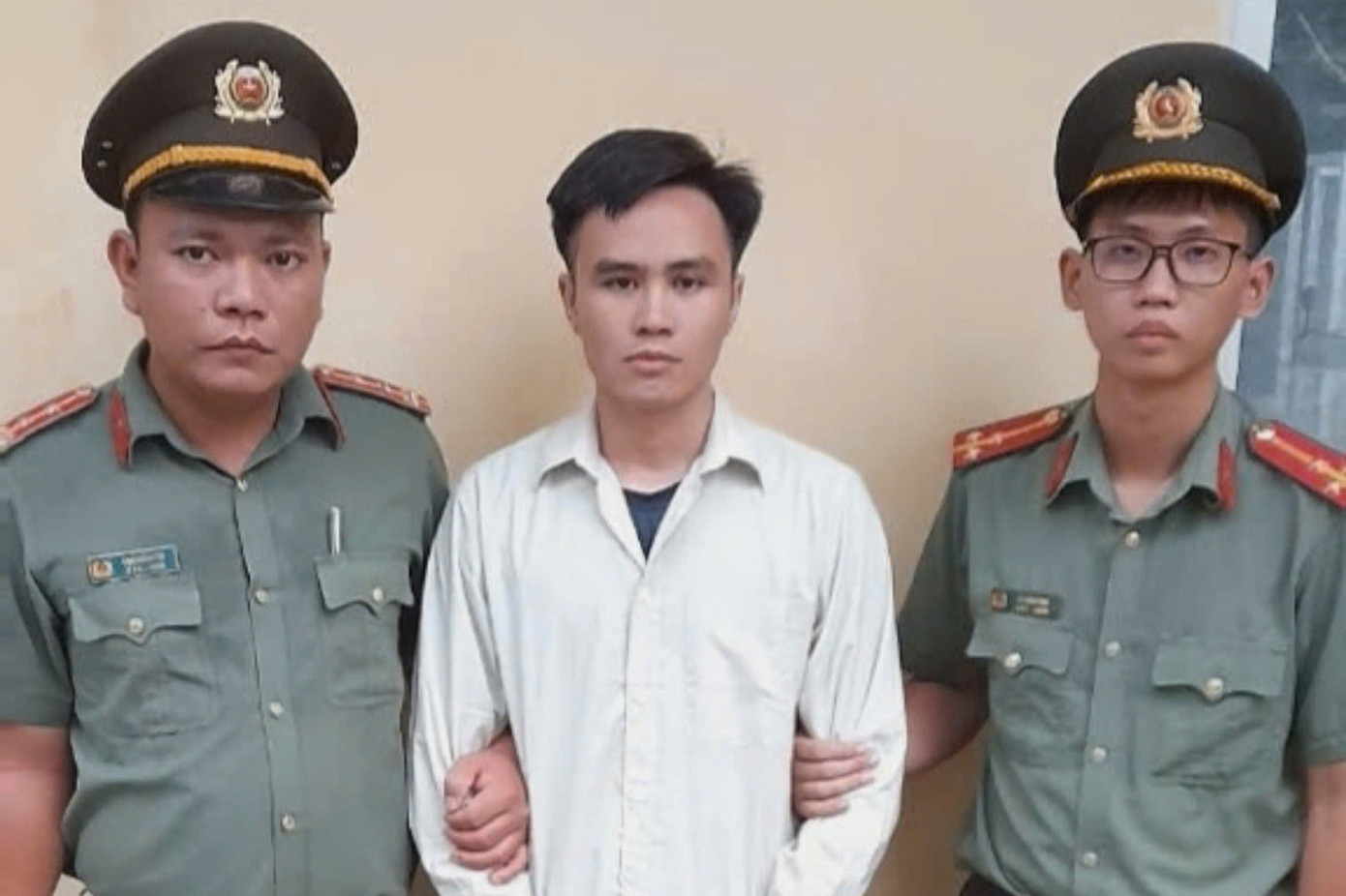 Bị can Trần Khắc Đức tại cơ quan công an. Ảnh: Công an cung cấp.