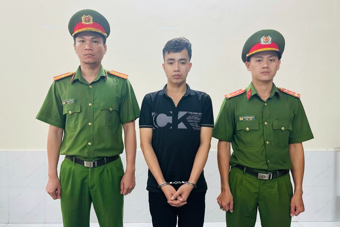 Nguyễn Đăng Khoa thời điểm bị cơ quan công an bắt giữ. Ảnh: Công an cung cấp. Nguyễn Đăng Khoa thời điểm bị cơ quan công an bắt giữ. Ảnh: Công an cung cấp.