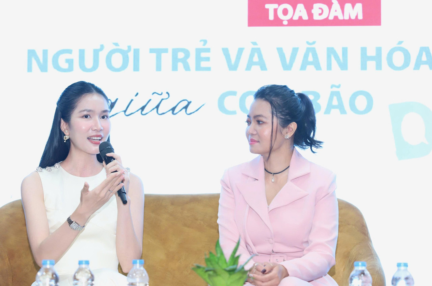 Á hậu Phương Anh chia sẻ cách thoát ra khỏi các drama. Ảnh: Ngô Tùng. Á hậu Phương Anh chia sẻ cách thoát ra khỏi các drama. Ảnh: Ngô Tùng.