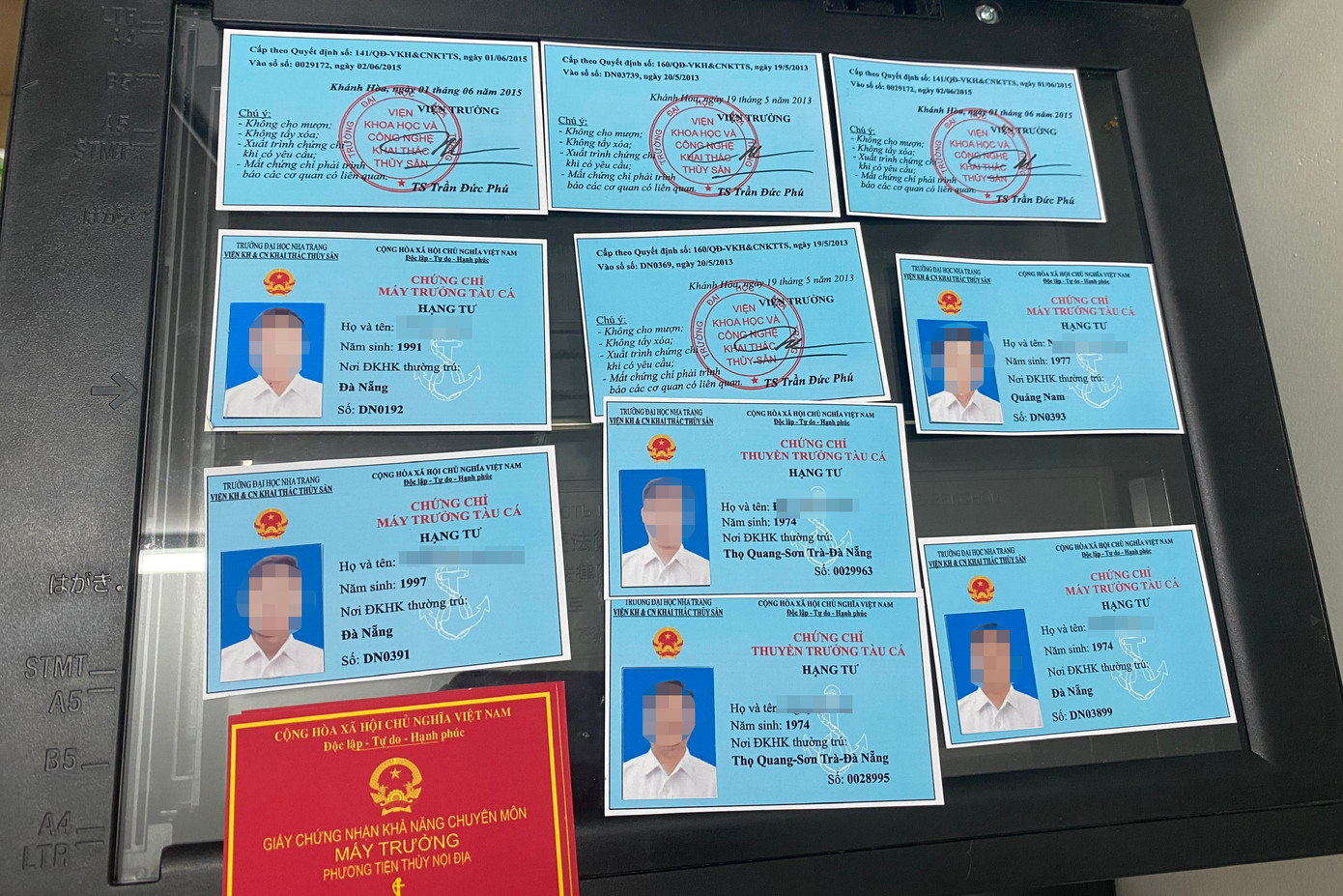 Giấy chứng chỉ máy trưởng, thuyền trưởng tàu cá giả do nhóm ông Thành làm.