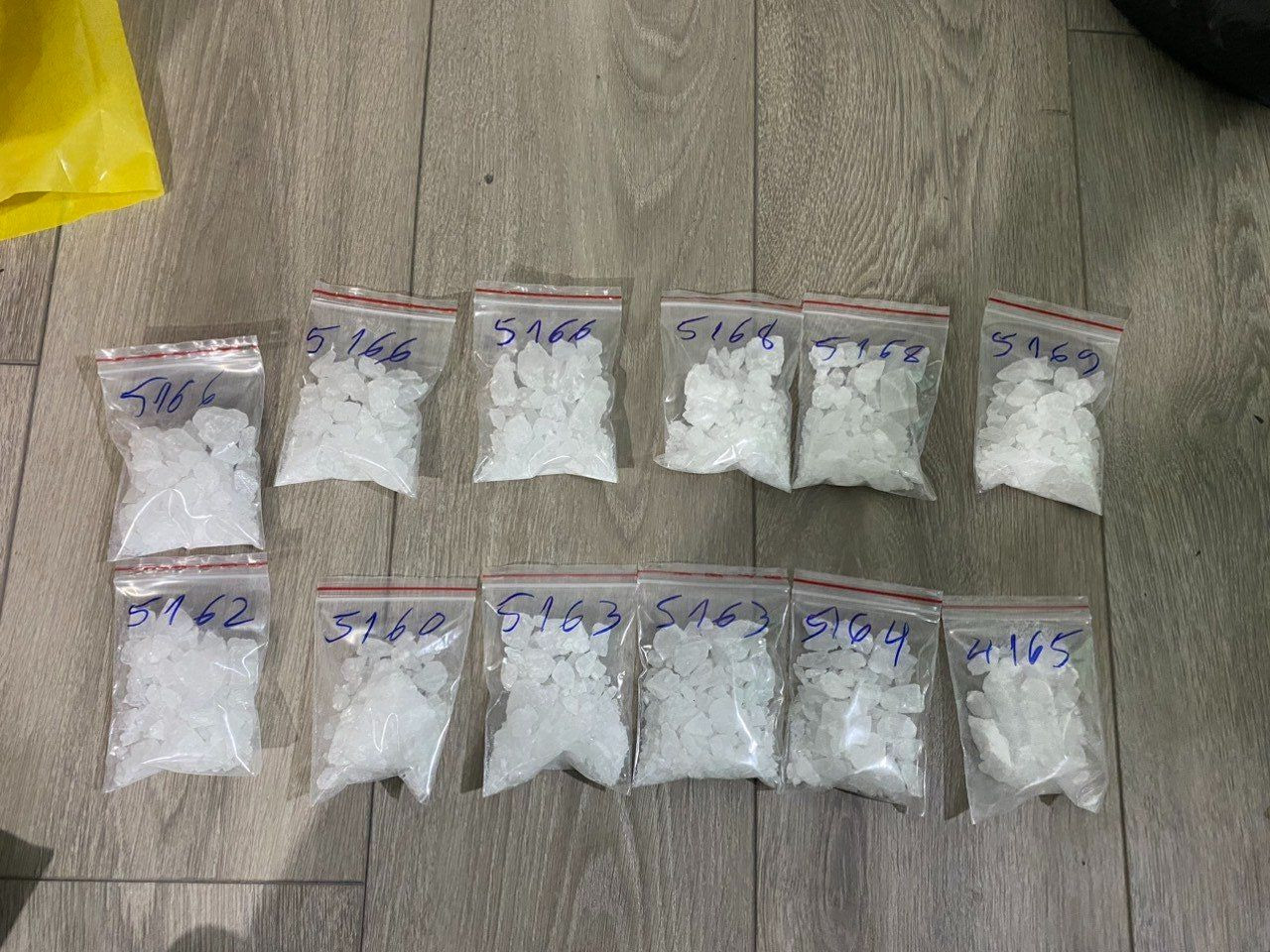 Tang vật vụ án. Tang vật vụ án.