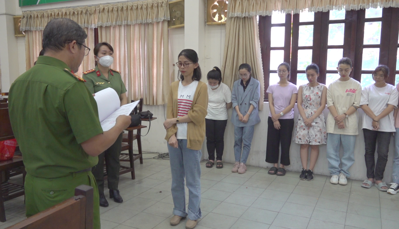 Cơ quan điều tra triển khai các quyết định tố tụng với các đối tượng liên quan.