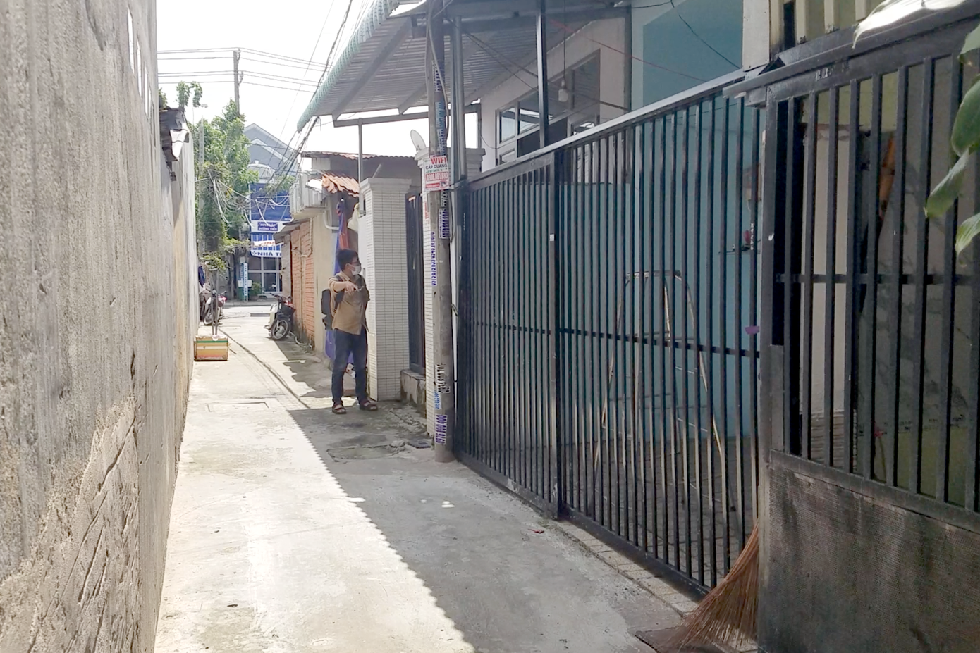 Con hẻm xảy ra vụ việc. Con hẻm xảy ra vụ việc.