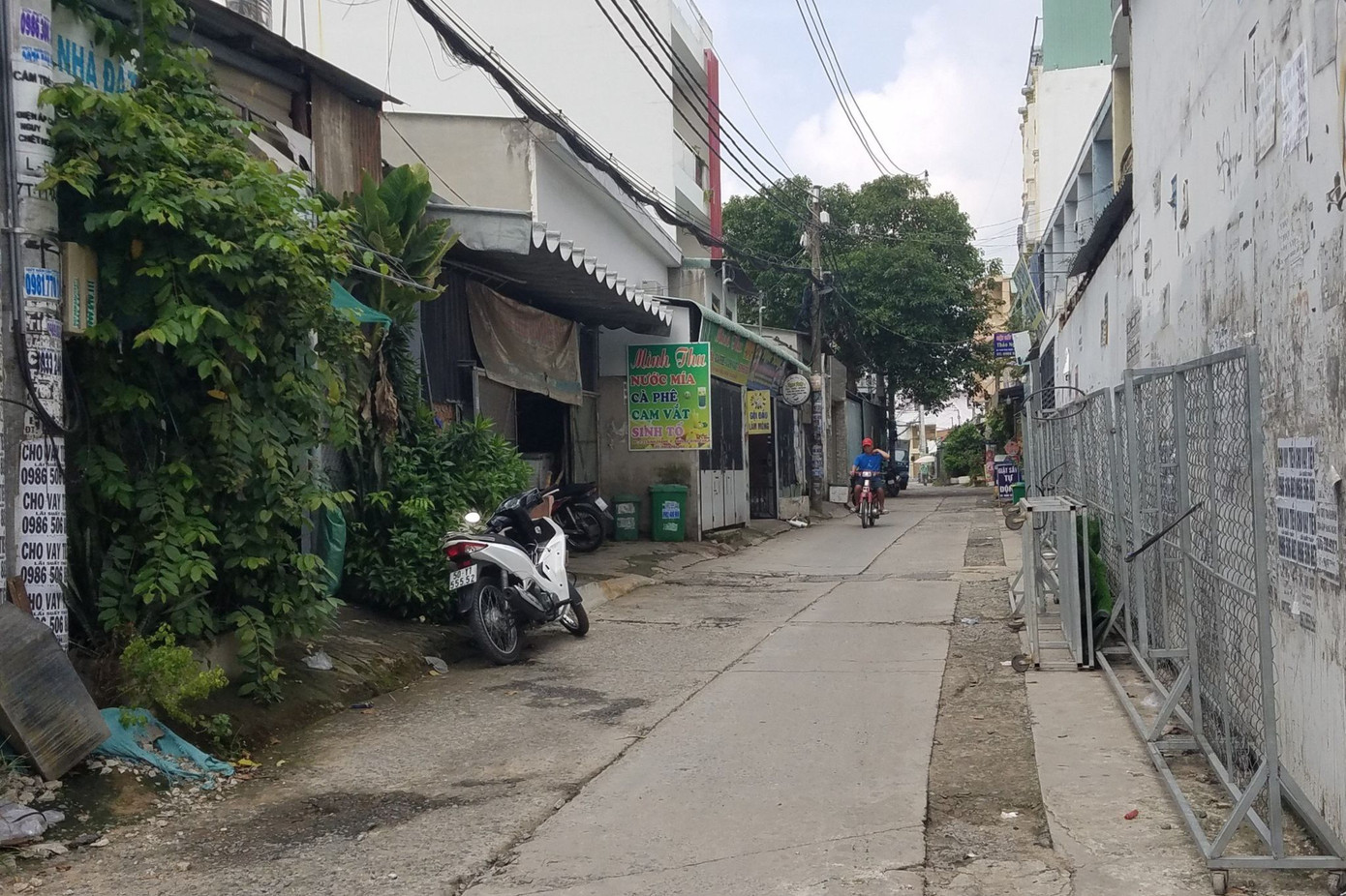 Con hẻm xảy ra vụ án mạng. Ảnh: M.A.