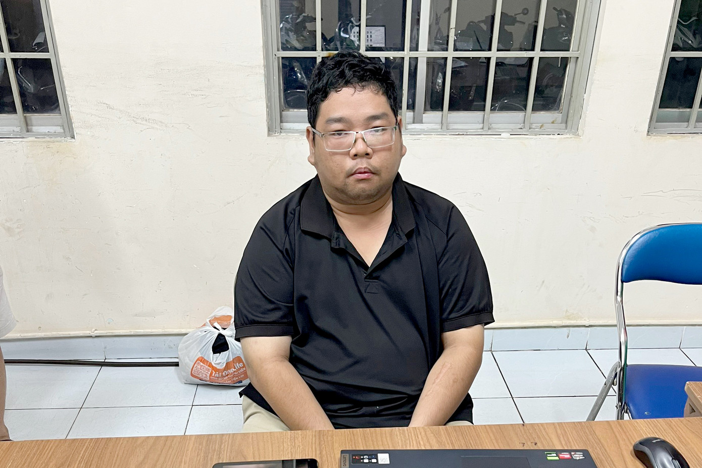 Đối tượng Ngô Quang Anh tại cơ quan công an.