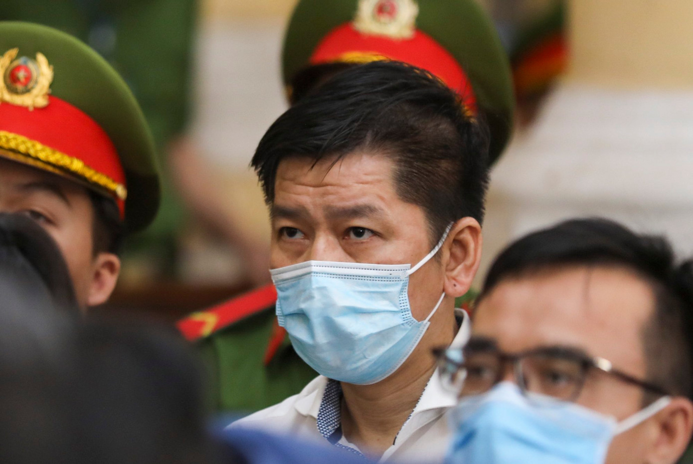 Tại các phiên tòa trước, bị cáo Võ Tấn Hoàng Văn cho rằng bà Lan là người chủ thật sự của SCB. Ảnh: Duy Anh. Tại các phiên tòa trước, bị cáo Võ Tấn Hoàng Văn cho rằng bà Lan là người chủ thật sự của SCB. Ảnh: Duy Anh.