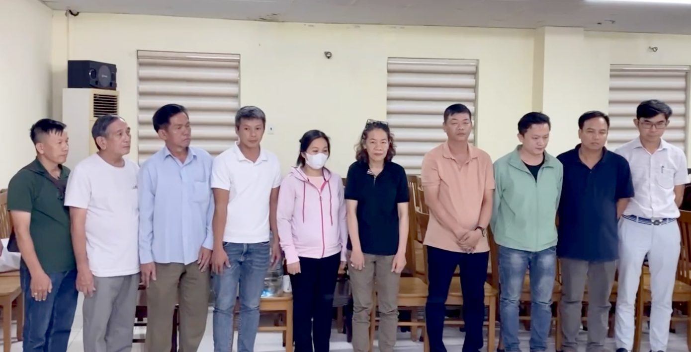 Các bị can tại cơ quan công an. Ảnh: Công an cung cấp.