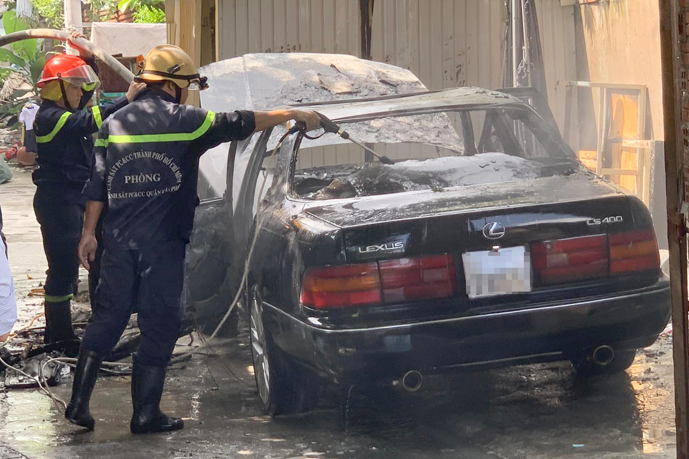 Đám cháy được lực lượng chức năng kịp thời dập tắt. Ảnh: X.D.