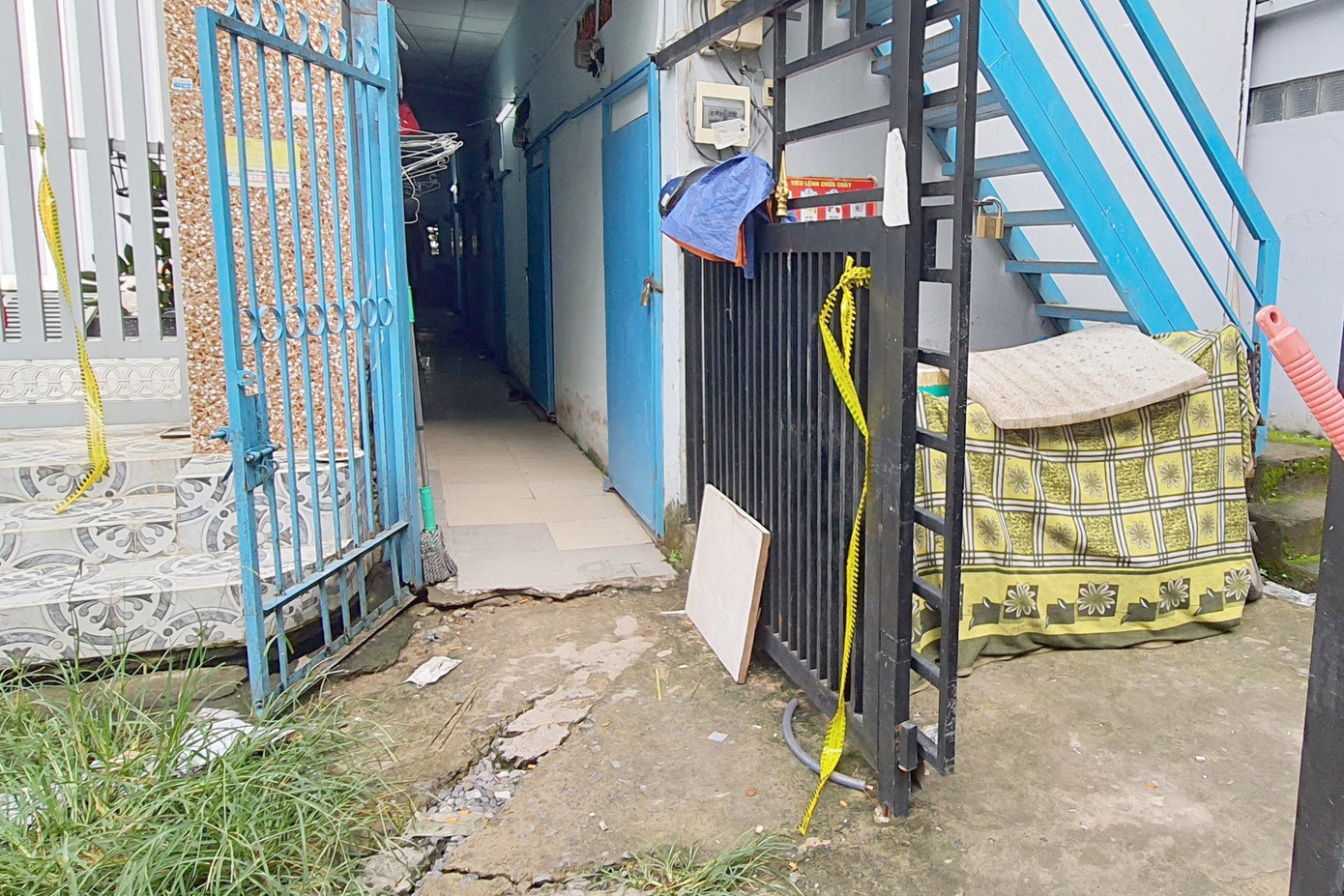 Dãy phòng trọ xảy ra vụ án mạng. Ảnh: Hoàng Thuận. Dãy phòng trọ xảy ra vụ án mạng. Ảnh: Hoàng Thuận.