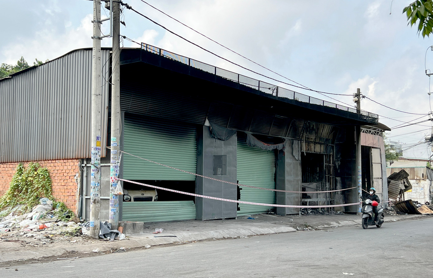 Hiện trường vụ cháy. Hiện trường vụ cháy.