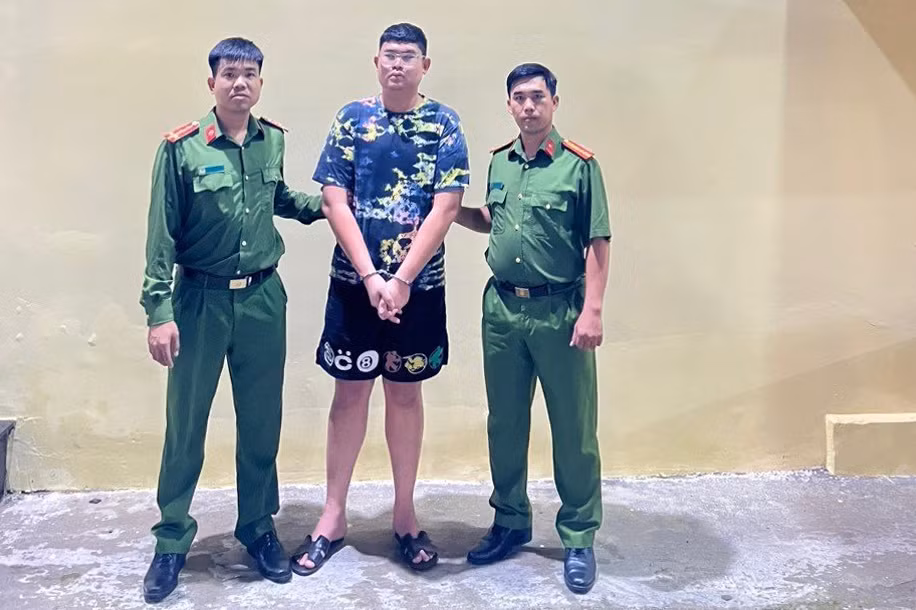 Mohamach Da Pha lúc bị bắt giữ. Mohamach Da Pha lúc bị bắt giữ.