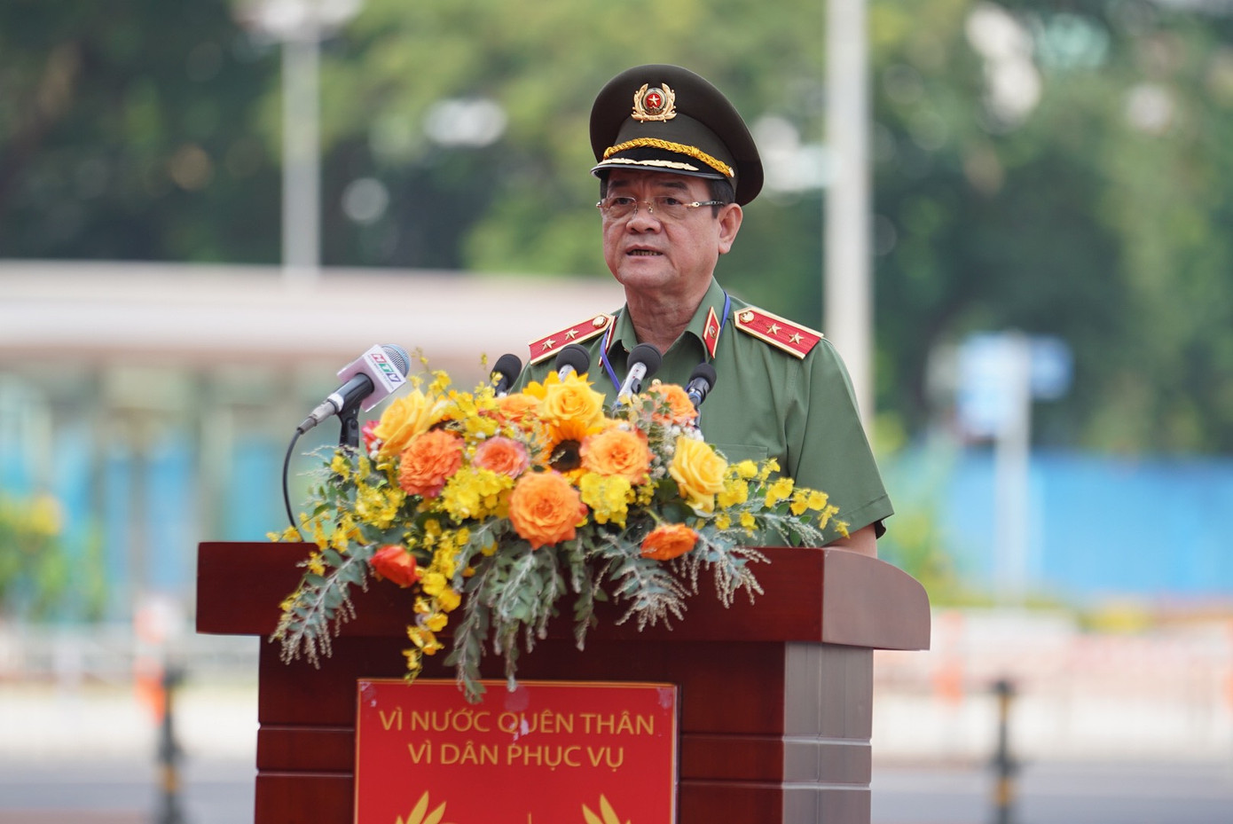 Trung tướng Lê Hồng Nam - Giám đốc Công an TPHCM phát biểu tại buổi diễn tập. Ảnh: PC07