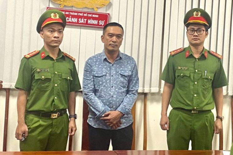 Nguyễn Phương Bình tại trụ sở công an. Ảnh: A.X. Nguyễn Phương Bình tại trụ sở công an. Ảnh: A.X.