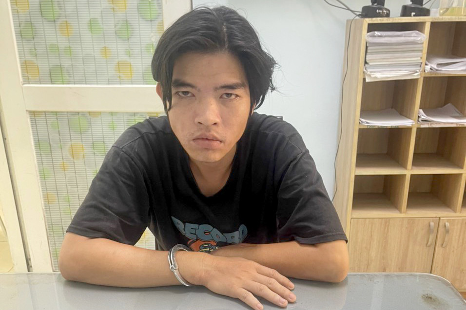 Phan Trọng Chinh tại cơ quan công an.