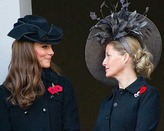 Kate với bá tước Wessex 