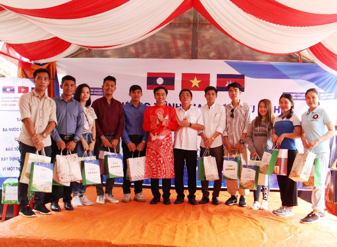 Tuổi trẻ ba nước Đông Dương chung tay vun đắp tình hữu nghị ảnh 3