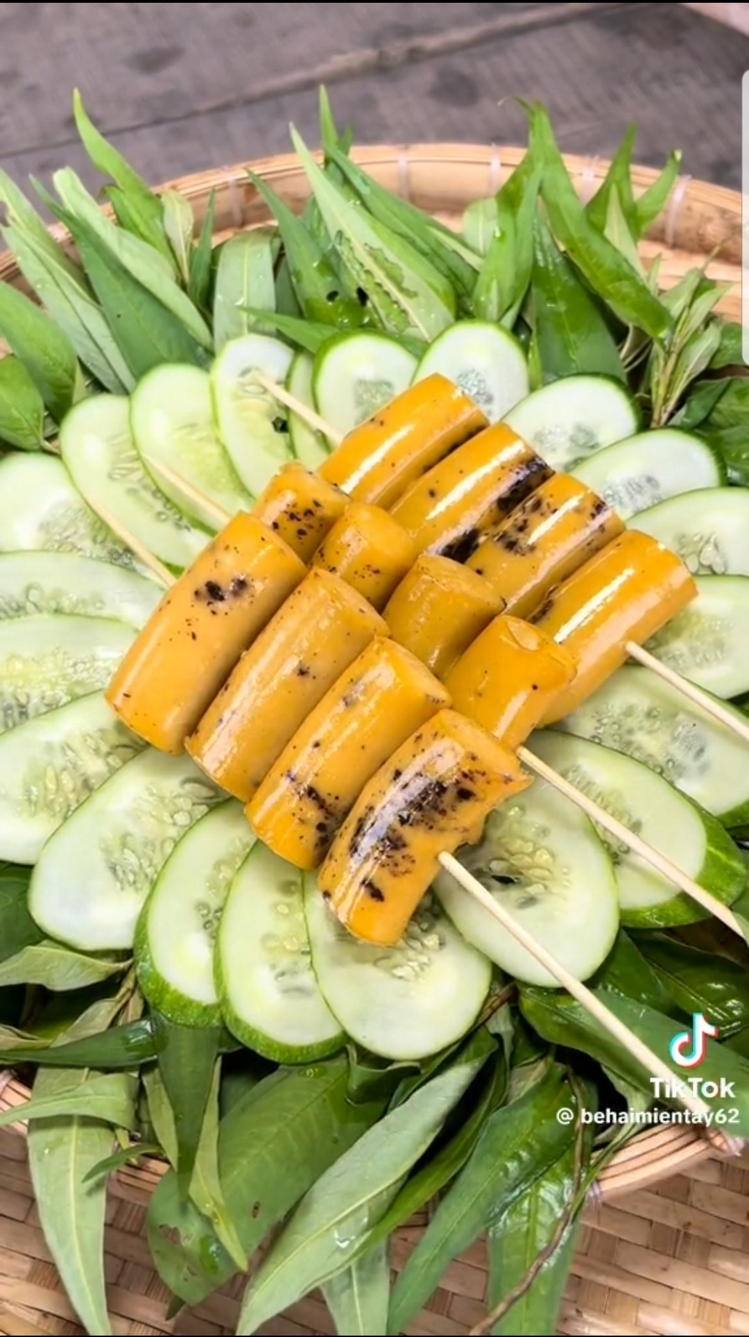 (Ảnh: @behaimientay62)