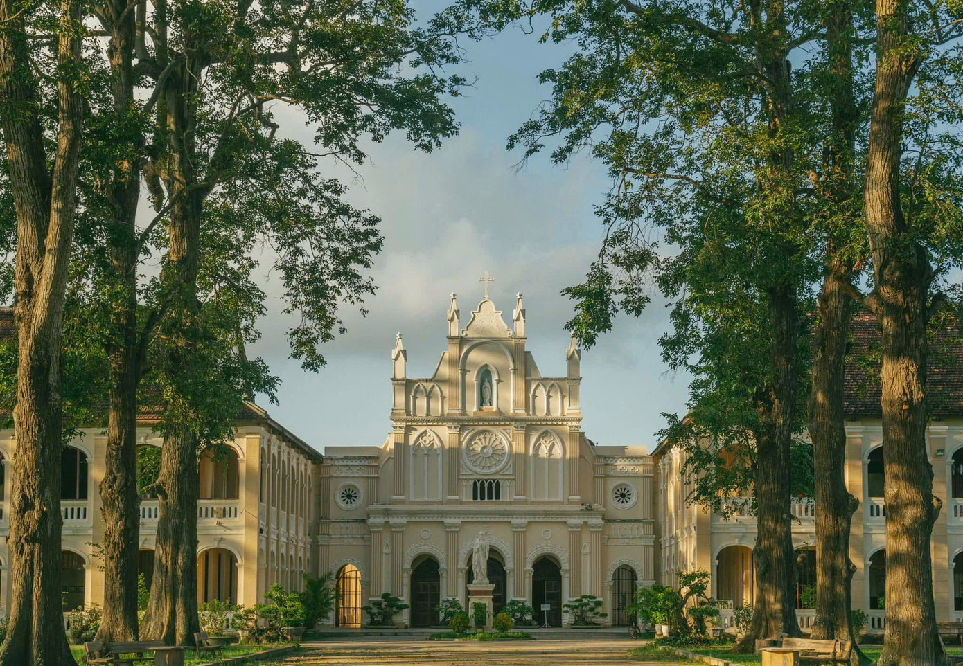 Khung cảnh yên bình tại nơi đây khiến nhiều bạn trẻ tìm đến để chữa lành. (Ảnh: Nguyễn Đức Hiếu)