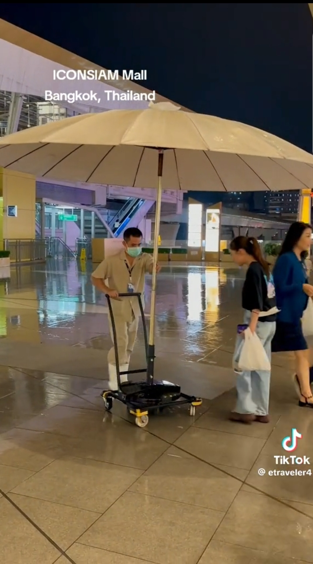 (Ảnh: @etraveler4)