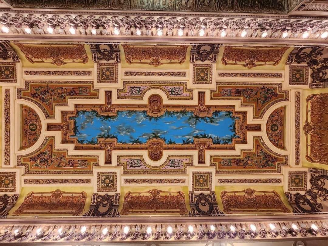 Kiến trúc bên trong trụ sở khiến du khách phải choáng ngợp. (Ảnh: Internet)