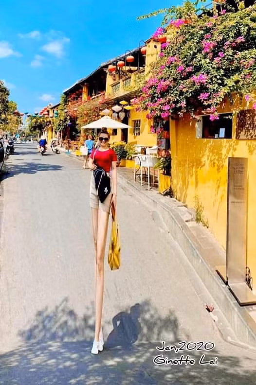 Chụp chân "dài" thế này không biết liệu đã chiều lòng được hội chị em chưa nhỉ! (Ảnh: Minh Truong)