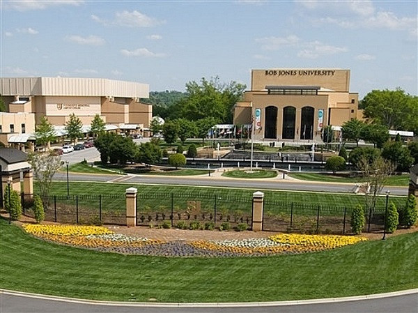 Những quy định 'oái oăm' khiến học sinh, sinh viên...khóc thét ảnh 2