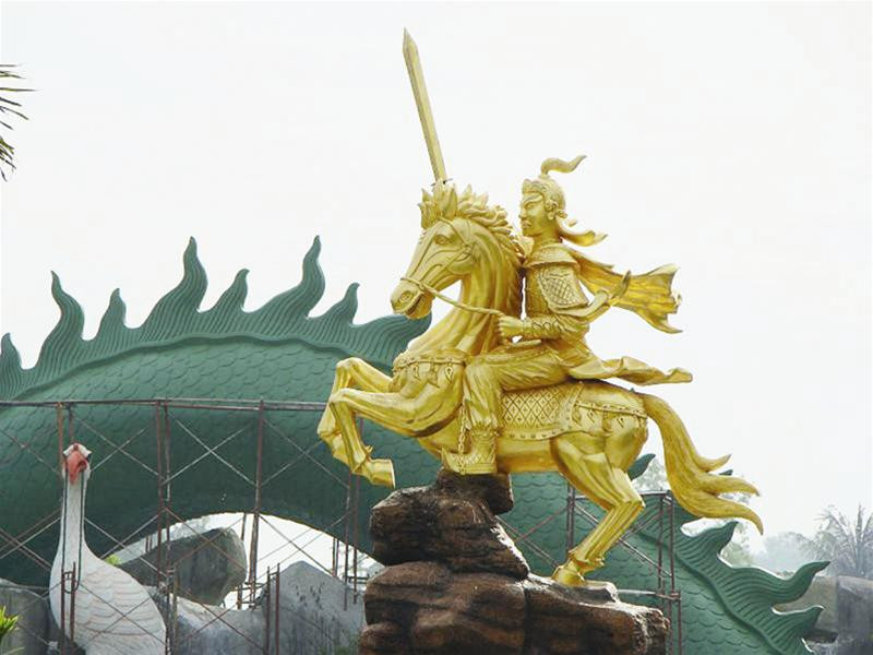 Tượng Lý Thường Kiệt